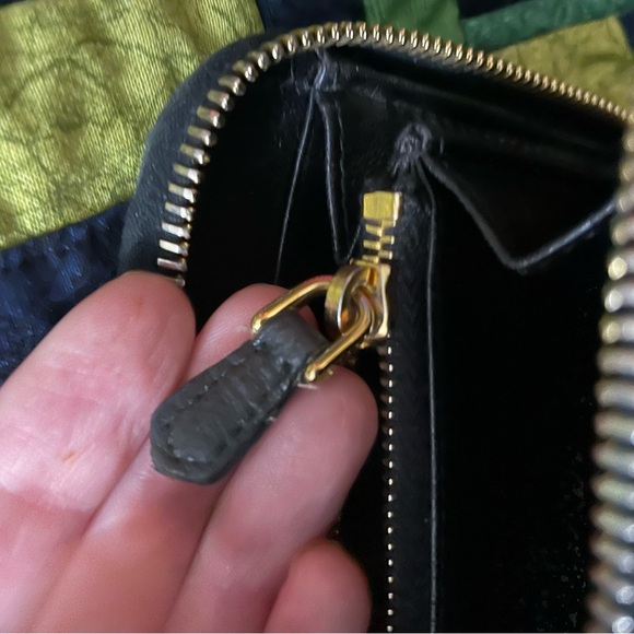 PRADA COA Nappa Gaufre Black Leather Roughed Clutch/Wallet - Picture 9 of 15